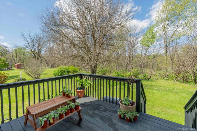 3 Rose Drive, Kerhonkson, NY 12446