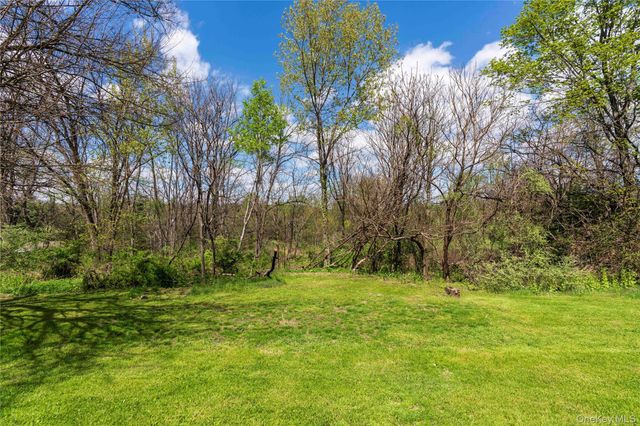 3 Rose Drive, Kerhonkson, NY 12446
