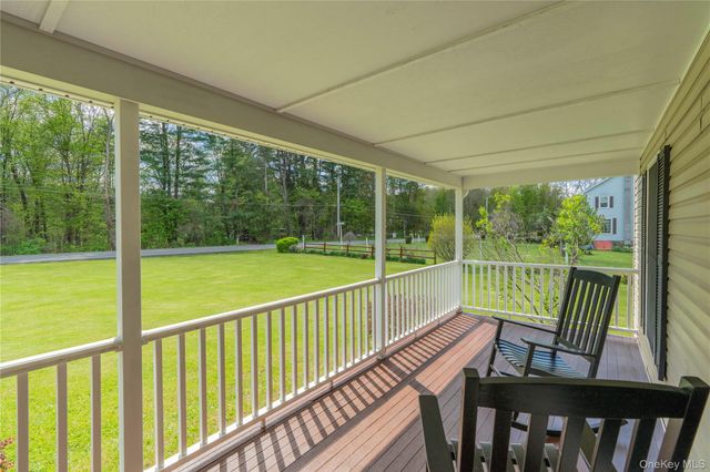 3 Rose Drive, Kerhonkson, NY 12446