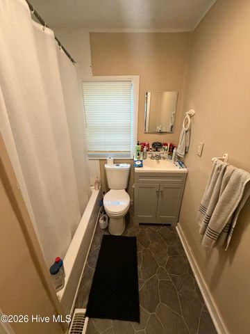 1115 S 6th Street, Wilmington, NC 28401