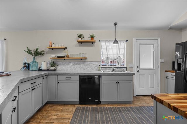 200 N Pearl Street, Belton, TX 76513