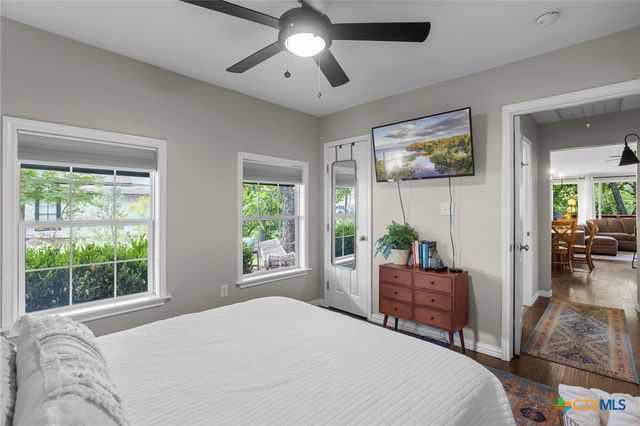 200 N Pearl Street, Belton, TX 76513