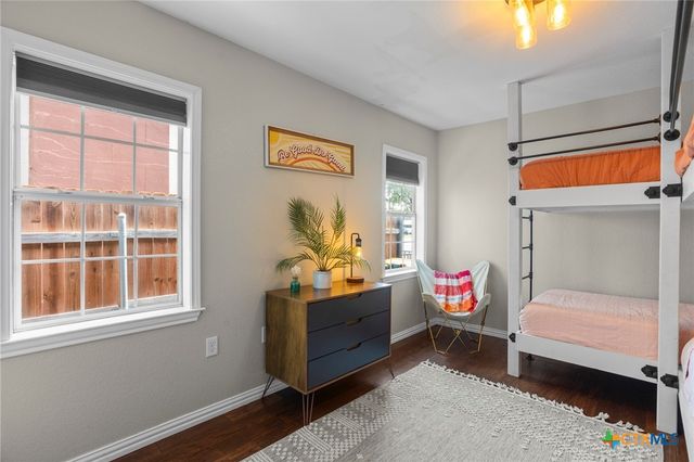 200 N Pearl Street, Belton, TX 76513