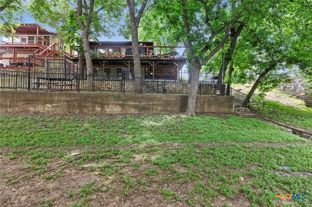 200 N Pearl Street, Belton, TX 76513
