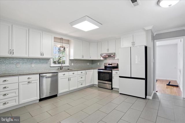 16602 MOSBY DR, Williamsport, MD 21795