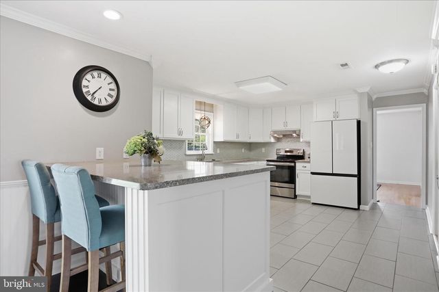 16602 MOSBY DR, Williamsport, MD 21795