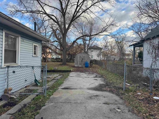 2206 Jerome Street, Saginaw, MI 48602