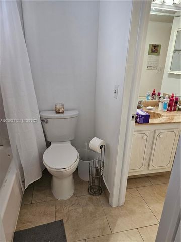 6150 NW 62nd Street 307, Tamarac, FL 33319