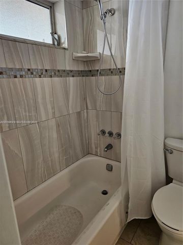 6150 NW 62nd Street 307, Tamarac, FL 33319