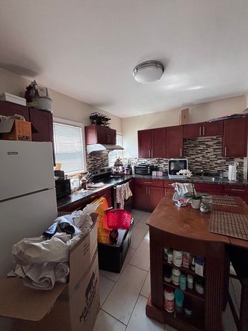 84 Mt Vernon 1, Boston, MA 02125