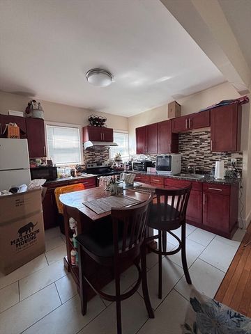 84 Mt Vernon 1, Boston, MA 02125