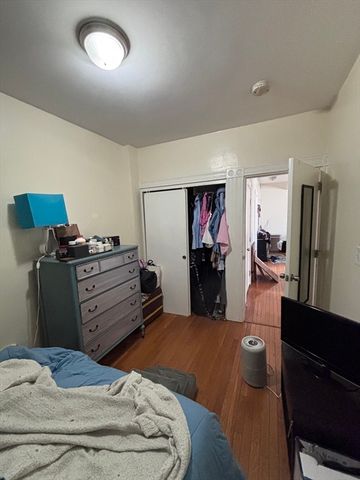 84 Mt Vernon 1, Boston, MA 02125