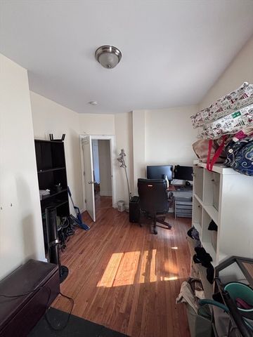 84 Mt Vernon 1, Boston, MA 02125