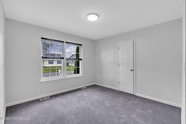 114 Oneida Lake Drive, Little Egg Harbor, NJ 08087