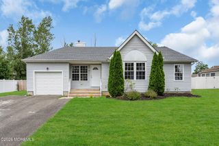 114 Oneida Lake Drive, Little Egg Harbor, NJ 08087