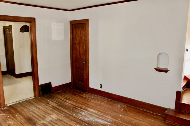 1108 Roosevelt Avenue 1110, Ames, IA 50010