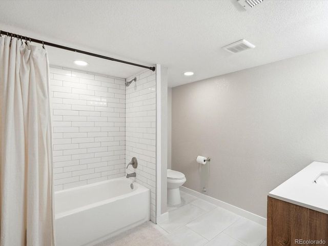 13782 Omega Cir, Lone Tree, CO 80124