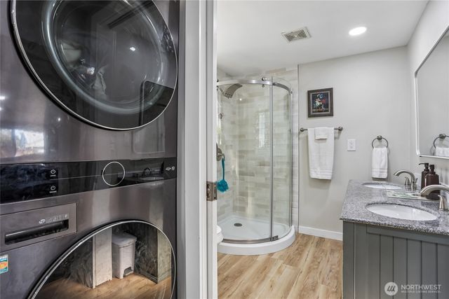 25332 29th Avenue S, Kent, WA 98032