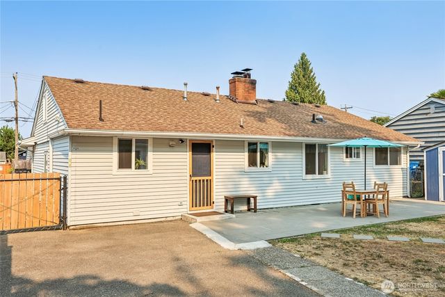 25332 29th Avenue S, Kent, WA 98032