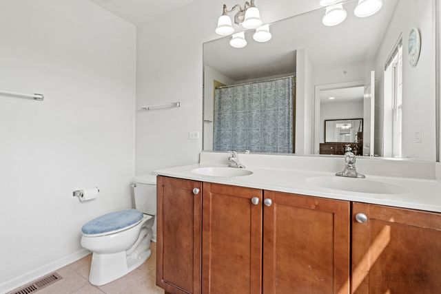 2127 Apple Hill Lane, Buffalo Grove, IL 60089