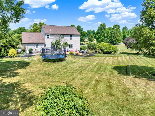 116 INDIAN RUN DR, Douglassville, PA 19518