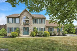 116 INDIAN RUN DR, Douglassville, PA 19518