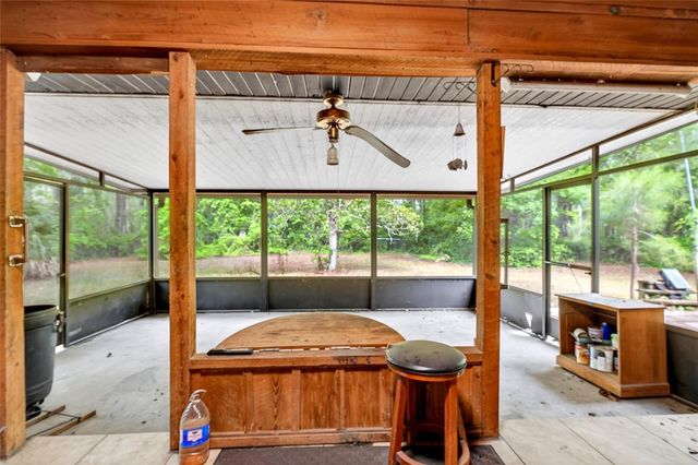 16555 N HIGHWAY 329, Reddick, FL 32686