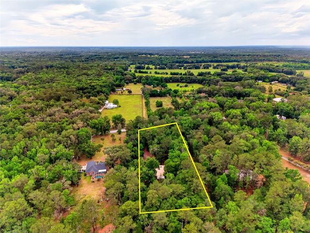 16555 N HIGHWAY 329, Reddick, FL 32686