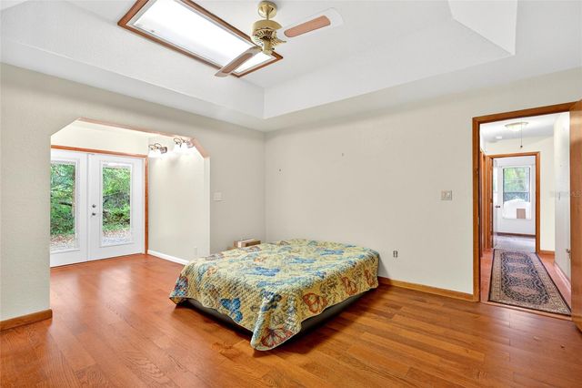 16555 N HIGHWAY 329, Reddick, FL 32686