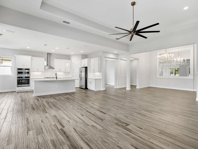 8282 GRANDE SHORES DRIVE, Sarasota, FL 34240