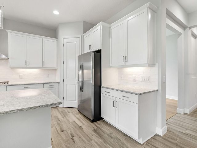 8282 GRANDE SHORES DRIVE, Sarasota, FL 34240
