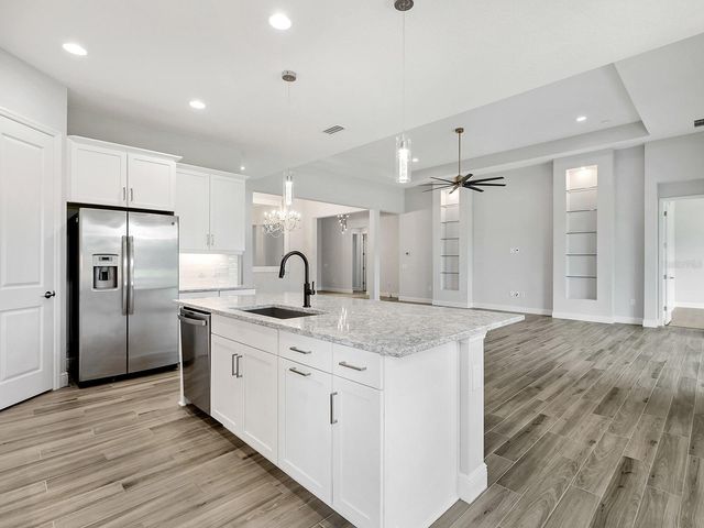 8282 GRANDE SHORES DRIVE, Sarasota, FL 34240