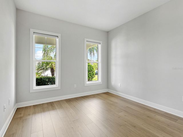 8282 GRANDE SHORES DRIVE, Sarasota, FL 34240