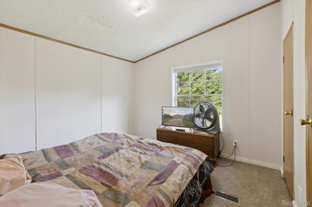 18678 10th Avenue, Barryton Village, MI 49305