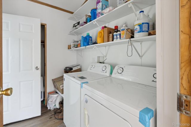 18678 10th Avenue, Barryton Village, MI 49305