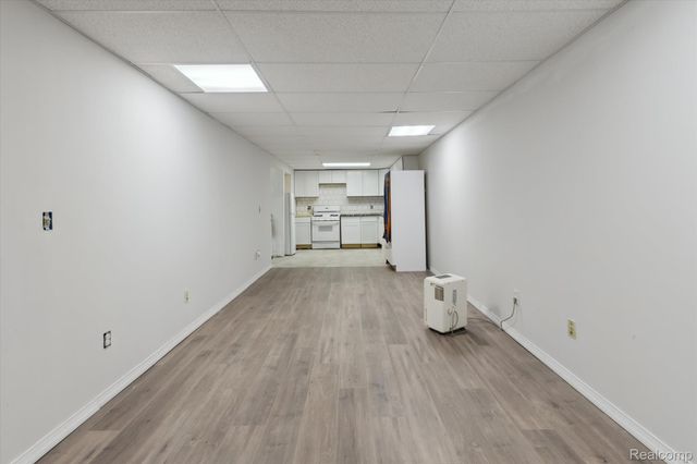 18678 10th Avenue, Barryton Village, MI 49305