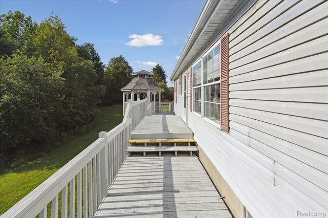 18678 10th Avenue, Barryton Village, MI 49305