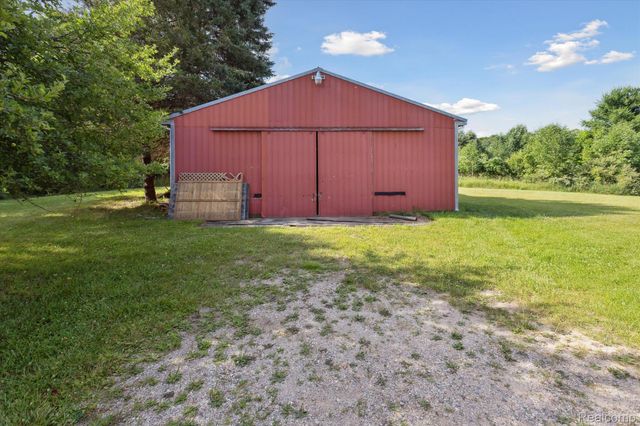 18678 10th Avenue, Barryton Village, MI 49305