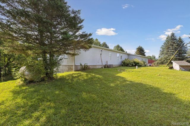 18678 10th Avenue, Barryton Village, MI 49305