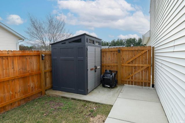 4305 Cherry Pointe Drive, South Bend, IN 46628