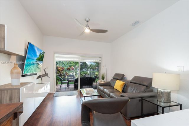 4123 Sapphire Bnd, Weston, FL 33331