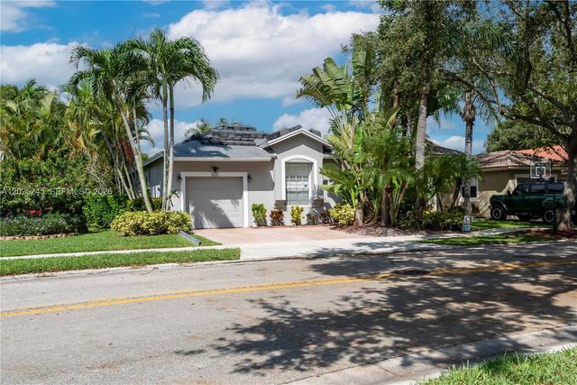 4123 Sapphire Bnd, Weston, FL 33331
