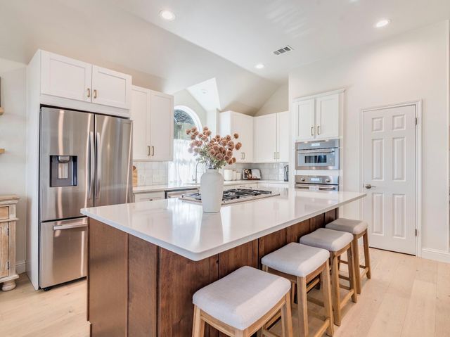 10032 Scull Creek DR, Austin, TX 78730