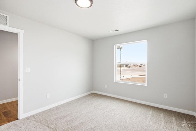 1070 Woods Bog Ave, Middleton, ID 83644