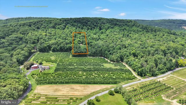 190 POPLAR RD, Boyertown, PA 19512