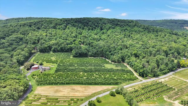 190 POPLAR RD, Boyertown, PA 19512