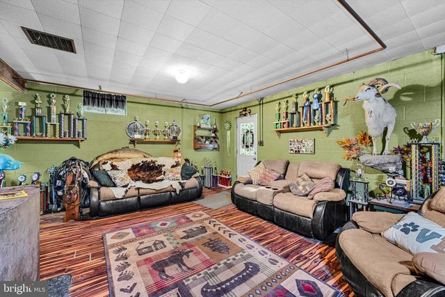 190 POPLAR RD, Boyertown, PA 19512