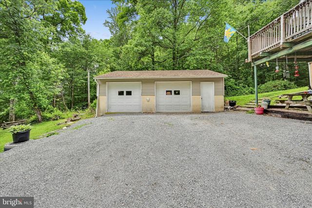 190 POPLAR RD, Boyertown, PA 19512