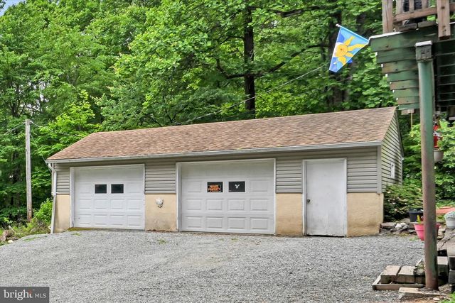 190 POPLAR RD, Boyertown, PA 19512