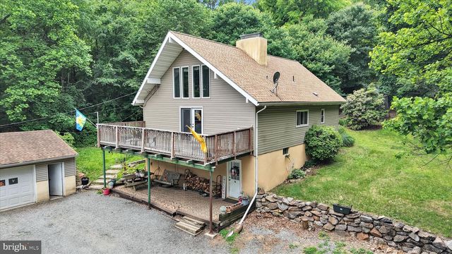 190 POPLAR RD, Boyertown, PA 19512